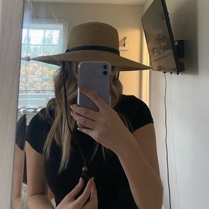 Ladies faux straw hat. New/unused condition.